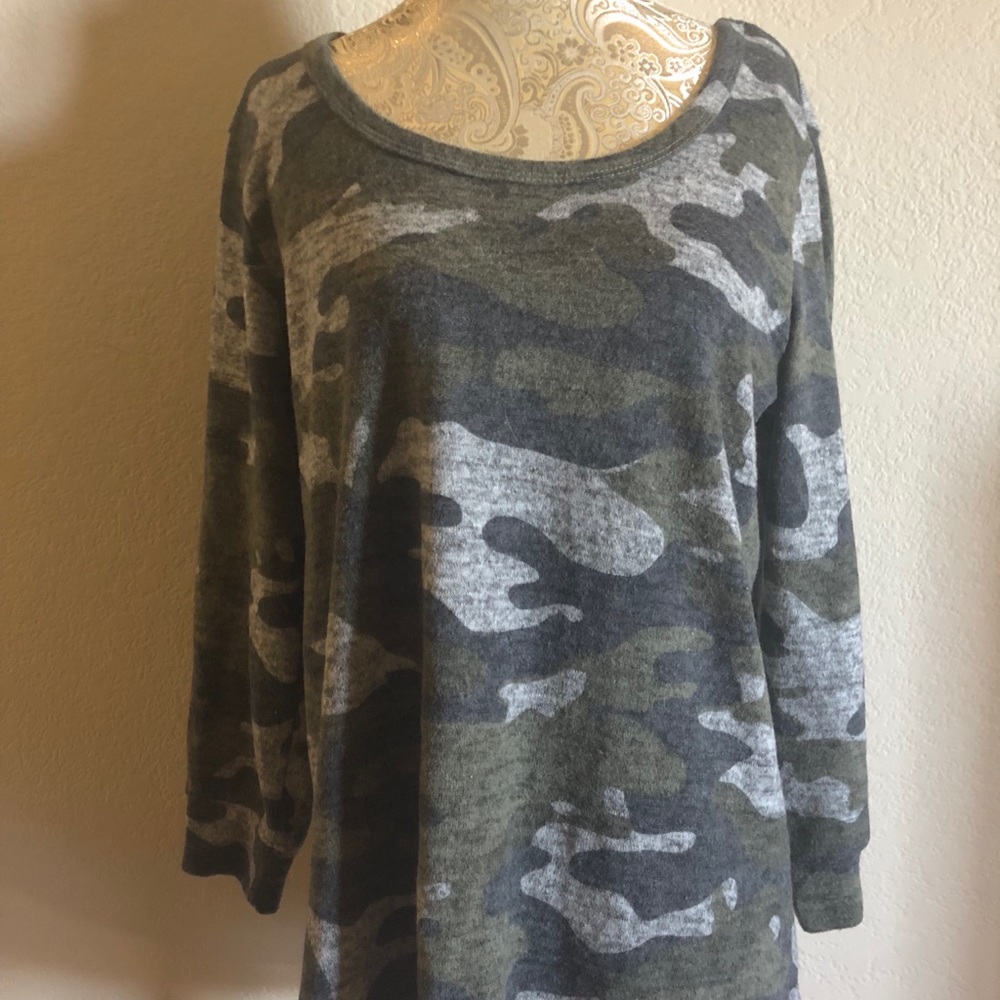 Cute camo long sleeve